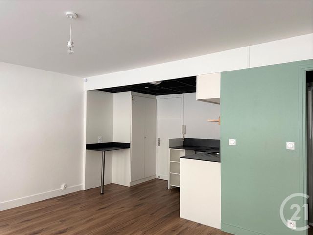 Appartement F1 à louer - 1 pièce - 27.2 m2 - CHERBOURG EN COTENTIN - 50 - BASSE-NORMANDIE - Century 21 Hervé Regnault