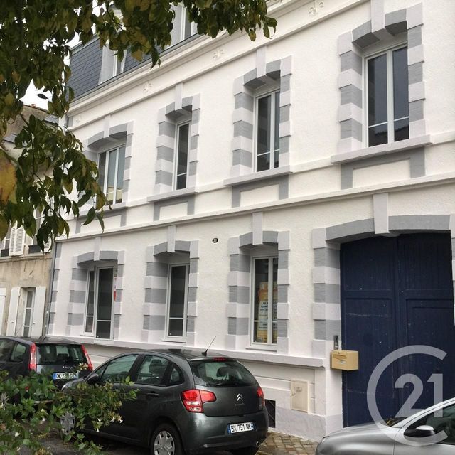 Appartement F4 à vendre - 4 pièces - 97.24 m2 - CHERBOURG EN COTENTIN - 50 - BASSE-NORMANDIE - Century 21 Hervé Regnault