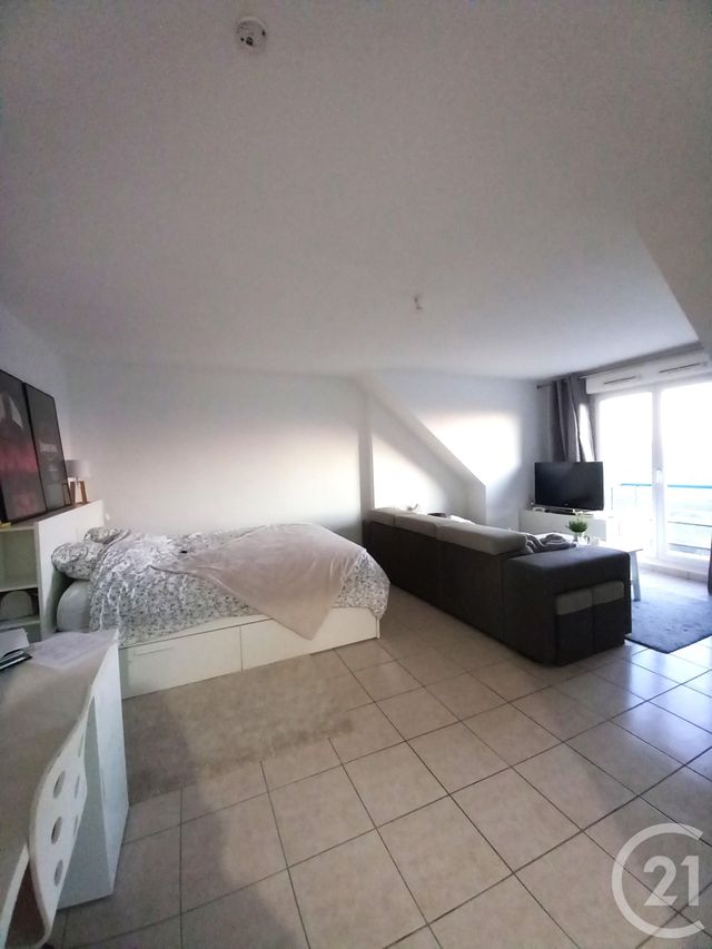 Appartement F1 à louer - 1 pièce - 36.65 m2 - CHERBOURG EN COTENTIN - 50 - BASSE-NORMANDIE - Century 21 Hervé Regnault